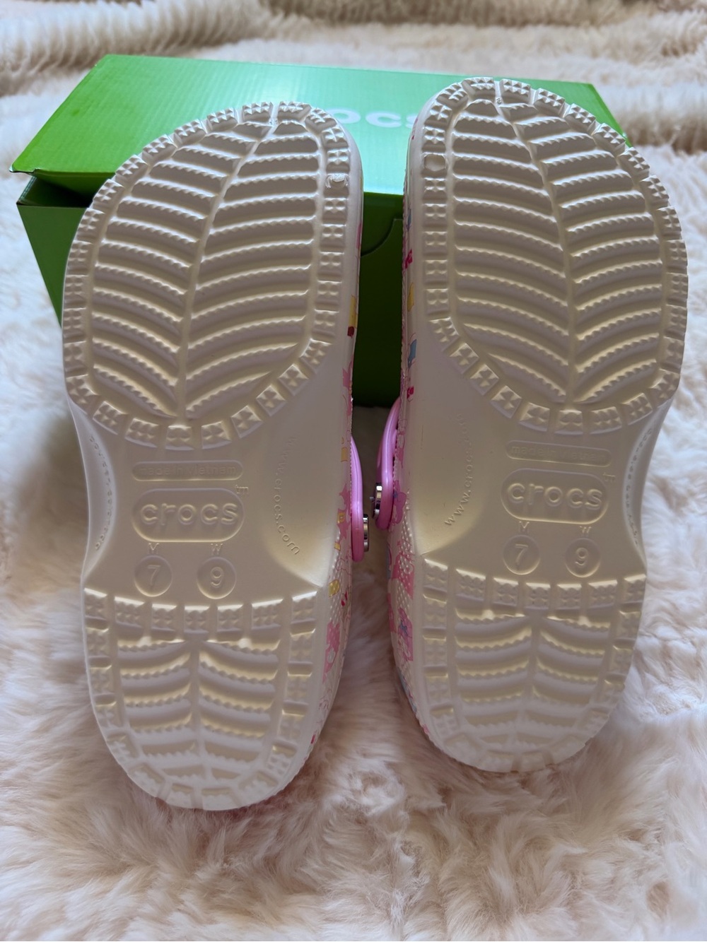 CROCS hello kitty and friends - Picture 4 of 4
